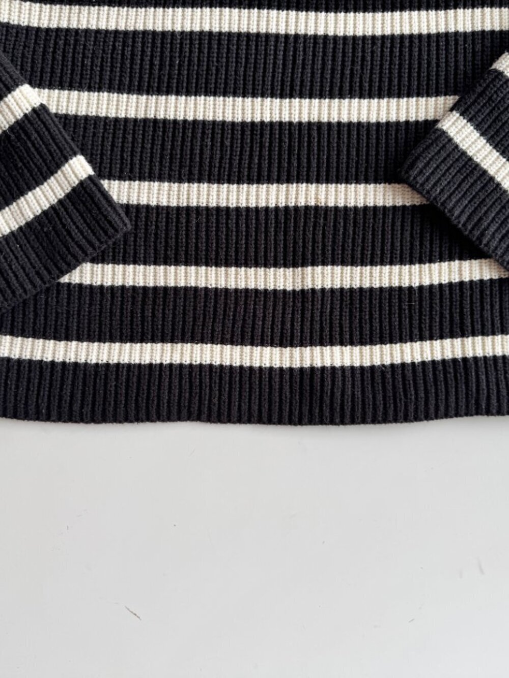 H&M Black Ivory Striped Cotton Chunky Rib Knit Crew Neck Loose Sweater, Size S - Picture 10 of 12